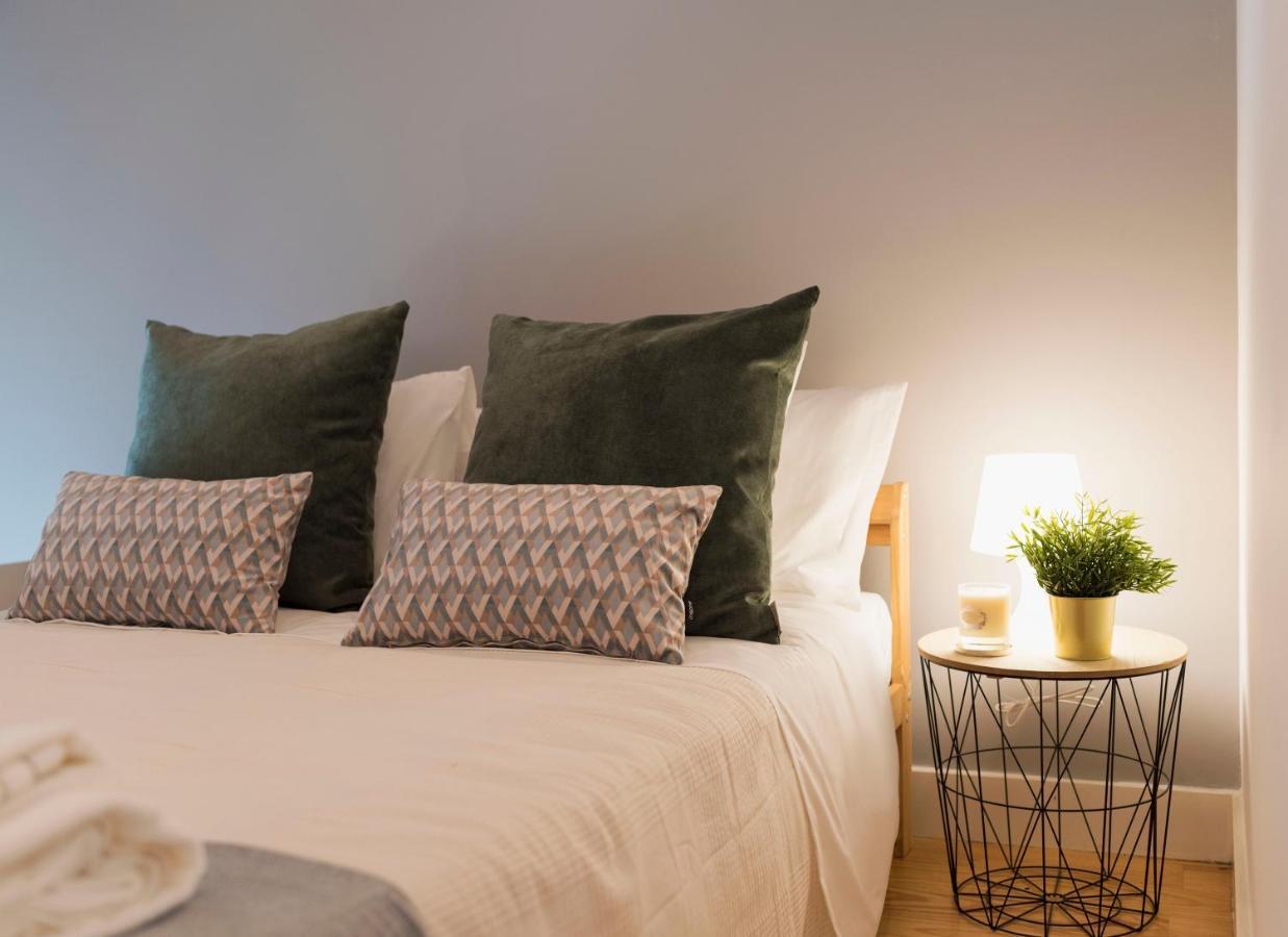 Doispontozero Oliveirinhas Apartment Porto Luaran gambar